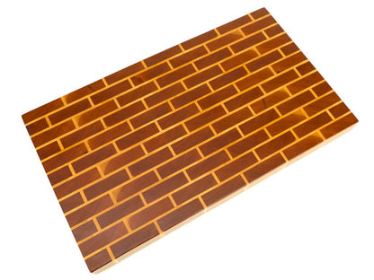 tabla de cocina hecha con cerezo y arce con la apariencia de un muro de ladrillos- Praestawood